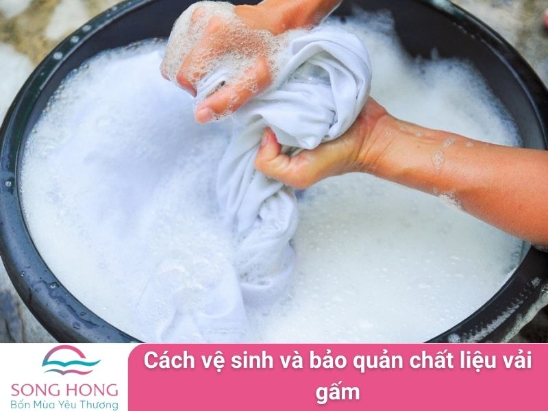 cách vệ sinh và bảo quản chất liệu vải gấm
