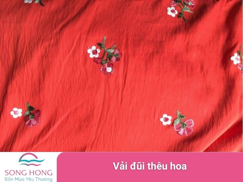 vải đũi thêu hoa