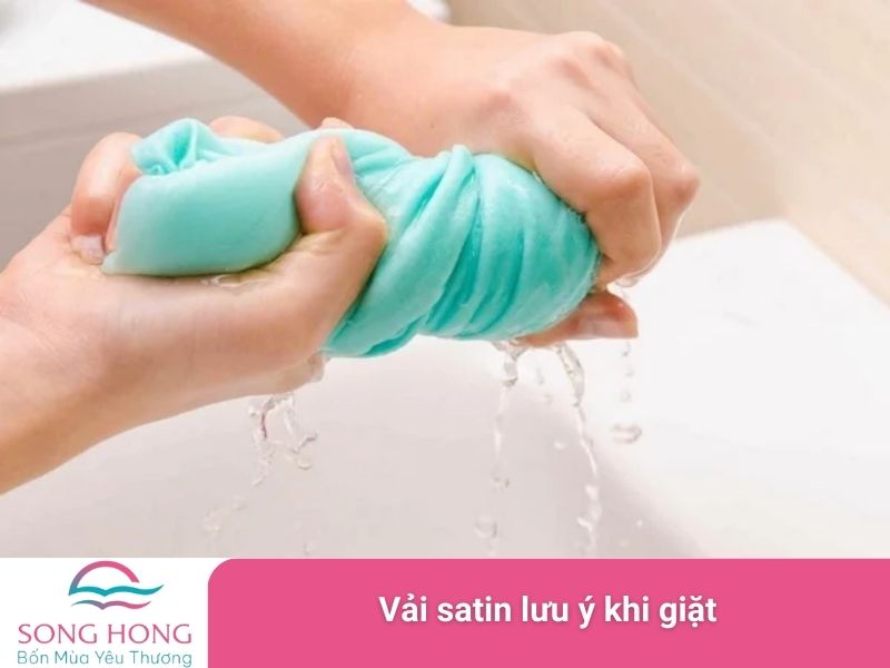 vải satin lưu ý khi giặt